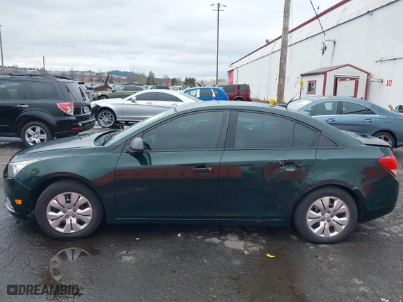2014 Chevrolet Cruze LS with VIN 1G1PB5SH4E7214490, listed as a IAAI auction lot 41745330 with 110,698 mi miles. Bid and sale history available at carsss.com. Image 14.