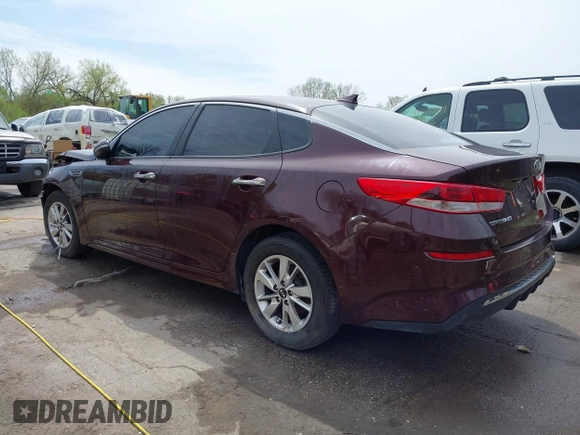 2019 Kia Optima LX with VIN 5XXGT4L39KG277217, listed as a IAAI auction lot 40220142 with 139,755 mi miles. Bid and sale history available at carsss.com. Image 3.