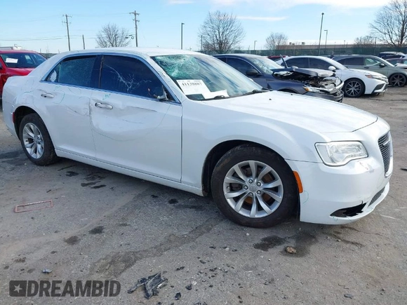 2015 Chrysler 300 Limited with VIN 2C3CCAAG8FH781252, listed as a IAAI auction lot 41138887 with 115,116 mi miles and . Bid and sale history available at carsss.com. Image 1.