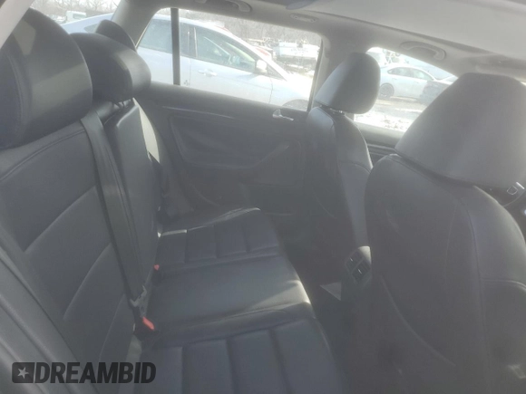 2012 Volkswagen Jetta TDI w/Sunroof & Nav z VIN 3VWPL7AJ4CM645626, wystawiony jako Copart lot #89278205 z przebiegiem 174 684 mil mil oraz Szkoda całkowita • Salvage title. Historia ofert i sprzedaży dostępna na DreamBid. Obrazek 10.