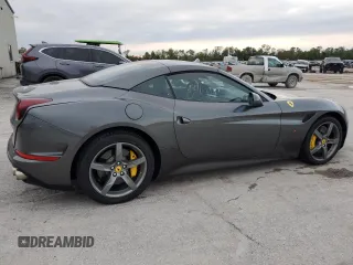 2015 Ferrari California T z VIN ZFF77XJA3F0206563, wystawiony jako Copart lot #78976914 z przebiegiem Nie podano mil oraz Szkody całkowita. Historia ofert i sprzedaży dostępna na DreamBid. Obrazek 3.