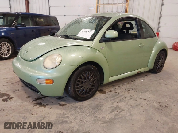1999 Volkswagen Beetle GLS with VIN 3VWCC21C7XM474752, listed as a IAAI auction lot 42295187 with 160,303 mi miles and . Bid and sale history available at DreamBid. Image 2.