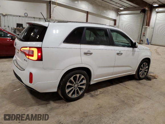 2015 Kia Sorento SX Limited with VIN 5XYKW4A7XFG616804, listed as a Copart auction lot 51827225 with 119,821 mi miles and Clean Title. Bid and sale history available at carsss.com. Image 3.