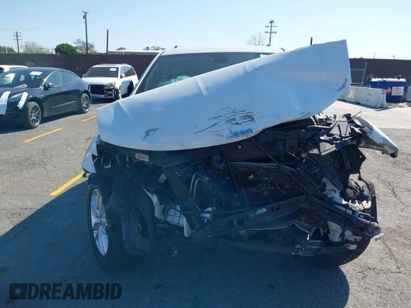 2018 Jeep Grand Cherokee Laredo E with VIN 1C4RJEAGXJC260645, listed as a IAAI auction lot 42002545 with Not provided miles and . Bid and sale history available at DreamBid. Image 12.