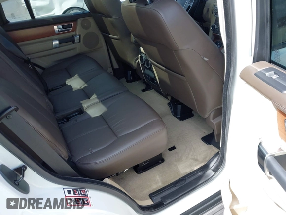 2016 Land Rover LR4 HSE Lux with VIN SALAK2V68GA784237, listed as a IAAI auction lot 39564083 with Not Provided miles and . Bid and sale history available at DreamBid. Image 8.