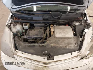 2004 Toyota Prius with VIN JTDKB20U540007016, listed as a IAAI auction lot 41762070 with 190,786 mi miles. Bid and sale history available at carsss.com. Image 10.