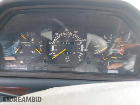 1993 Mercedes-Benz 300 with VIN WDBEA28E0PB988831, listed as a IAAI auction lot 41790609 with 197,915 mi miles and . Bid and sale history available at DreamBid. Image 7.