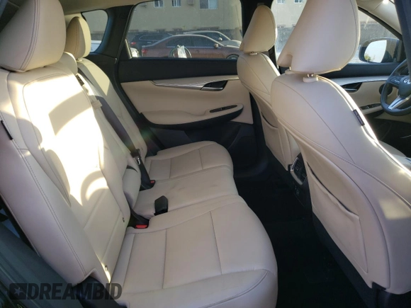 2021 Infiniti QX50 LUXE with VIN 3PCAJ5BA2MF125559, listed as a Copart auction lot 38032363 with 17,700 mi miles. Bid and sale history available at carsss.com. Image 11.