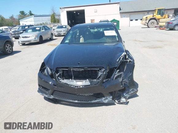 2011 Mercedes-Benz E 350 Luxury with VIN WDDHF8HB1BA469025, listed as a IAAI auction lot 42177905 with 237,601 mi miles and . Bid and sale history available at DreamBid. Image 6.