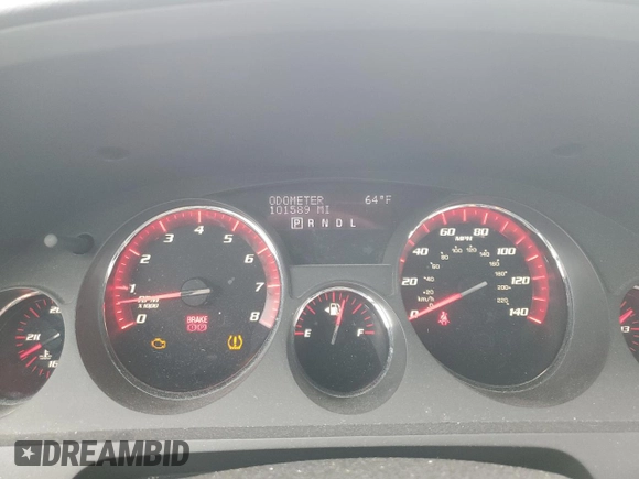 2010 GMC Acadia SLT1 z VIN 1GKLVMED8AJ135437, wystawiony jako Copart lot #59010535 z przebiegiem 101 589 mil mil oraz Czysty tytuł • Clean title. Historia ofert i sprzedaży dostępna na DreamBid. Obrazek 9.