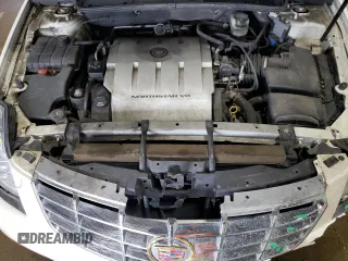 2008 Cadillac DTS 1SA z VIN 1G6KD57YX8U180665, wystawiony jako Copart lot #52109515 z przebiegiem 119 138 mil mil oraz Szkody całkowita. Historia ofert i sprzedaży dostępna na DreamBid. Obrazek 11.