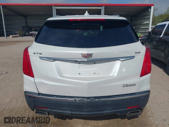 2017 Cadillac XT5 FWD with VIN 1GYKNARS0HZ107734, listed as a IAAI auction lot 41882031 with 89,397 mi miles. Bid and sale history available at carsss.com. Image 17.