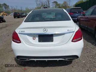 2016 Mercedes-Benz C 300 Luxury with VIN 55SWF4KB1GU109382, listed as a IAAI auction lot 42140067 with 64,932 mi miles and . Bid and sale history available at carsss.com. Image 16.