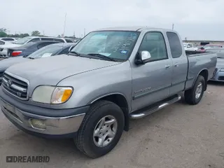 2002 Toyota Tundra SR5 with VIN 5TBRT34102S317322, listed as a IAAI auction lot 41907115 with 192,277 mi miles. Bid and sale history available at carsss.com. Image 2.