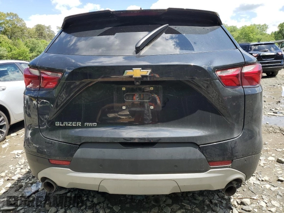 2021 Chevrolet Blazer LT with VIN 3GNKBJRS8MS572047, listed as a Copart auction lot 55783135 with 96,744 mi miles and Salvage title. Bid and sale history available at DreamBid. Image 6.