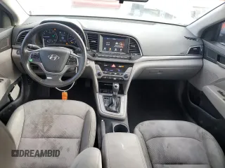 2017 Hyundai Elantra SE z VIN 5NPD84LF5HH086518, wystawiony jako Copart lot #51271675 z przebiegiem 171 402 mil mil oraz Czysty tytuł • Clean title. Historia ofert i sprzedaży dostępna na DreamBid. Obrazek 8.