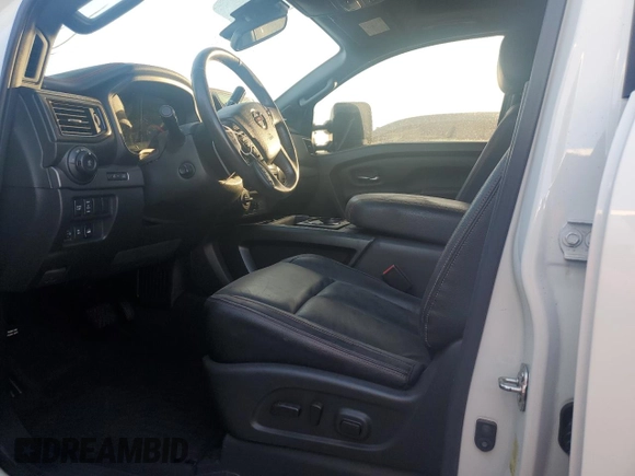 2021 Nissan Titan SV z VIN 1N6AA1FB2MN514566, wystawiony jako Copart lot #75194294 z przebiegiem 34 987 mil mil oraz Nie do naprawy • Non repairable. Historia ofert i sprzedaży dostępna na DreamBid. Obrazek 7.