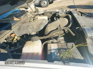 2004 Chevrolet Silverado 1500 LS with VIN 2GCEC19T241266341, listed as a IAAI auction lot 41023789 with 51,682 mi miles and . Bid and sale history available at DreamBid. Image 25.