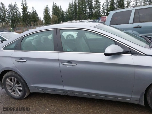 2017 Hyundai Sonata 2.4L with VIN 5NPE24AFXHH564988, listed as a IAAI auction lot 41927777 with 100,758 mi miles. Bid and sale history available at carsss.com. Image 13.