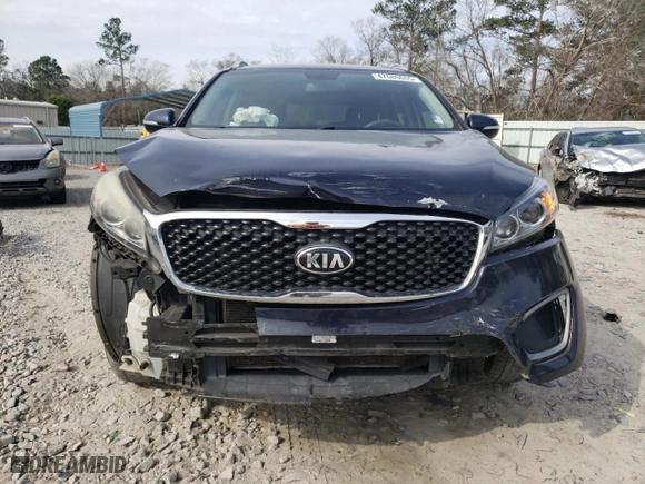 2016 Kia Sorento LX with VIN 5XYPG4A51GG094437, listed as a Copart auction lot 47689655 with 200,291 mi miles and Salvage Title. Bid and sale history available at carsss.com. Image 5.