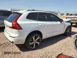 2022 Volvo XC60 Recharge Plug-In Hybrid R-Design with VIN YV4H60DM7N1058622, listed as a Copart auction lot 47814135 with 15,852 mi miles and Salvage Title. Bid and sale history available at carsss.com. Image 3.