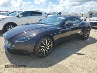 2020 Aston Martin DB11 z VIN SCFRMFCW6LGM09132, wystawiony jako Copart lot #73692314 z przebiegiem Nie podano mil oraz Nie do naprawy. Historia ofert i sprzedaży dostępna na DreamBid. Obrazek 1.