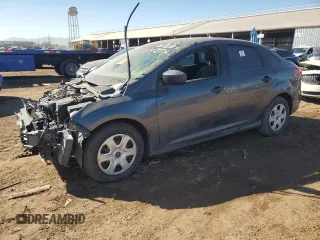 2017 Ford Focus S z VIN 1FADP3E21HL348379, wystawiony jako Copart lot #56756845 z przebiegiem 82 619 mil mil oraz Szkoda całkowita • Salvage title. Historia ofert i sprzedaży dostępna na DreamBid. Obrazek 1.