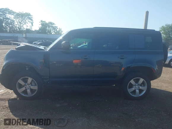2025 Land Rover Defender X-Dynamic SE with VIN SALE2EEU0S2368249, listed as a IAAI auction lot 42546020 with 5,025 mi miles and . Bid and sale history available at DreamBid. Image 14.