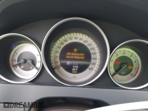 2013 Mercedes-Benz C 300 Sport с VIN WDDGF8AB7DR276047, выставлен на аукционе IAAI как лот 42511628 с пробегом 113 694 миль миль и . История ставок и продаж доступна на DreamBid. Изображение 7.