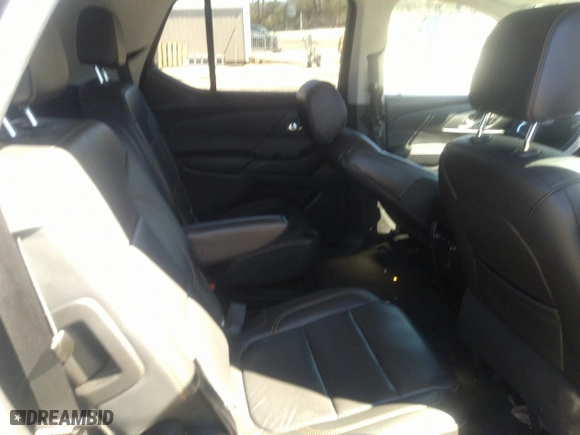 2019 Chevrolet Traverse LT Leather with VIN 1GNERHKW4KJ195780, listed as a IAAI auction lot 41686179 with 154,584 mi miles. Bid and sale history available at carsss.com. Image 8.