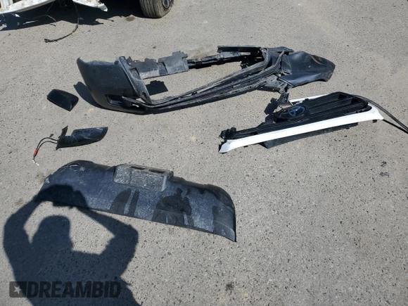 2021 Toyota Tacoma SR z VIN 3TYRX5GN5MT027686, wystawiony jako Copart lot #52277225 z przebiegiem 29 822 mil mil oraz Szkoda całkowita • Salvage title. Historia ofert i sprzedaży dostępna na DreamBid. Obrazek 12.