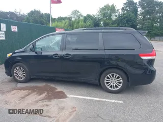 2013 Toyota Sienna XLE AAS with VIN 5TDYK3DCXDS302949, listed as a IAAI auction lot 42611370 with 236,663 mi miles and . Bid and sale history available at DreamBid. Image 14.