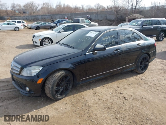 2009 Mercedes-Benz C 300 Sport z VIN WDDGF81X19F272239, wystawiony jako IAAI lot #42033334 z przebiegiem 212 758 mil mil oraz . Historia ofert i sprzedaży dostępna na DreamBid. Obrazek 2.
