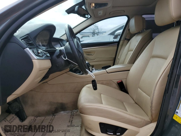 2011 BMW 5 Series 528i with VIN WBAFR1C55BC750294, listed as a Copart auction lot 52943035 with 137,909 mi miles and Salvage Title. Bid and sale history available at carsss.com. Image 7.