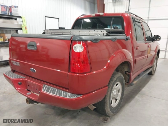 2004 Ford Explorer Sport Trac XLS with VIN 1FMZU77K64UA09405, listed as a IAAI auction lot 41817069 with 1 mi miles. Bid and sale history available at carsss.com. Image 4.