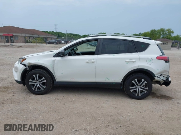 2017 Toyota RAV4 LE с VIN 2T3BFREVXHW647593, выставлен на аукционе IAAI как лот 42512350 с пробегом 120 448 миль миль и . История ставок и продаж доступна на DreamBid. Изображение 14.