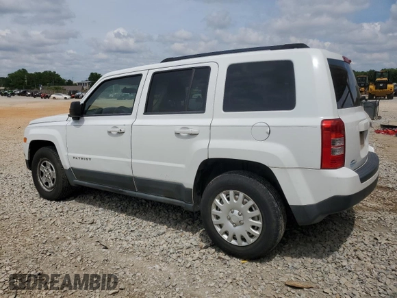 2011 Jeep Patriot Latitude with VIN 1J4NT1GBXBD178336, listed as a Copart auction lot 56512915 with 183,036 mi miles and Clean Title. Bid and sale history available at DreamBid. Image 2.