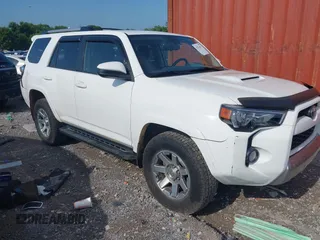 2014 Toyota 4Runner Limited with VIN JTEBU5JR1E5184880, listed as a IAAI auction lot 42763671 with 185,459 mi miles and . Bid and sale history available at DreamBid. Image 1.