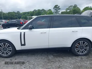 2023 Land Rover Range Rover SE z VIN SALKPBE75PA046989, wystawiony jako IAAI lot #42291562 z przebiegiem 42 292 mil mil oraz . Historia ofert i sprzedaży dostępna na DreamBid. Obrazek 15.