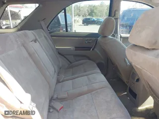 2005 Kia Sorento LX with VIN KNDJD733755477137, listed as a IAAI auction lot 41809893 with 162,236 mi miles. Bid and sale history available at carsss.com. Image 8.
