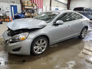 2011 Volvo S60 with VIN YV1902FH3B2016484, listed as a Copart auction lot 48556415 with 42,003 mi miles and Salvage Title. Bid and sale history available at carsss.com. Image 1.