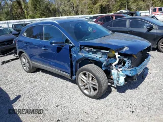2019 Lincoln MKC Reserve with VIN 5LMCJ3D95KUL16051, listed as a Copart auction lot 46465545 with 67,760 mi miles and Salvage Title. Bid and sale history available at carsss.com. Image 4.