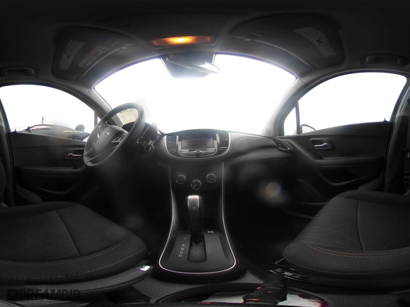 2020 Chevrolet Trax LT with VIN 3GNCJLSB9LL338988, listed as a IAAI auction lot 41592516 with 40,422 mi miles. Bid and sale history available at carsss.com. Image 17.