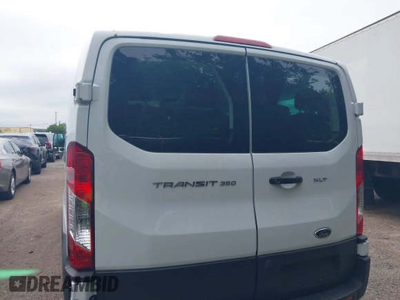 2025 Ford Transit Passenger XL with VIN 1FBAX2Y89SKA20118, listed as a IAAI auction lot 42426401 with 9,451 mi miles and . Bid and sale history available at DreamBid. Image 16.