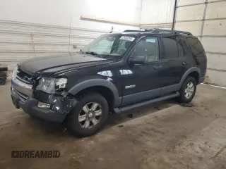 2006 Ford Explorer XLT z VIN 1FMEU73E06UB02857, wystawiony jako Copart lot #57403205 z przebiegiem 186 605 mil mil oraz Szkoda całkowita • Salvage title. Historia ofert i sprzedaży dostępna na DreamBid. Obrazek 1.