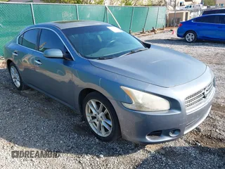 2010 Nissan Maxima SV z VIN 1N4AA5AP3AC801120, wystawiony jako IAAI lot #41928922 z przebiegiem 177 527 mil mil oraz . Historia ofert i sprzedaży dostępna na DreamBid. Obrazek 1.