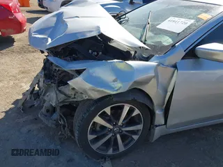 2016 Nissan Altima SR with VIN 1N4AL3AP4GC171826, listed as a IAAI auction lot 41841720 with Not Provided miles and . Bid and sale history available at carsss.com. Image 6.