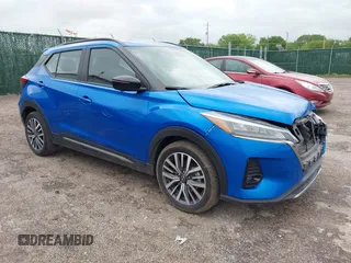 2024 Nissan Kicks SR with VIN 3N1CP5DV7RL525443, listed as a IAAI auction lot 42149572 with 28,320 mi miles. Bid and sale history available at carsss.com. Image 1.