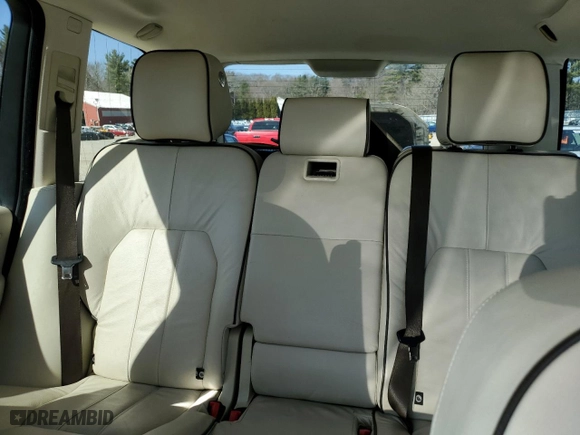 2011 Land Rover Range Rover HSE with VIN SALME1D41BA347400, listed as a Copart auction lot 48961415 with 123,814 mi miles and Clean Title. Bid and sale history available at carsss.com. Image 10.