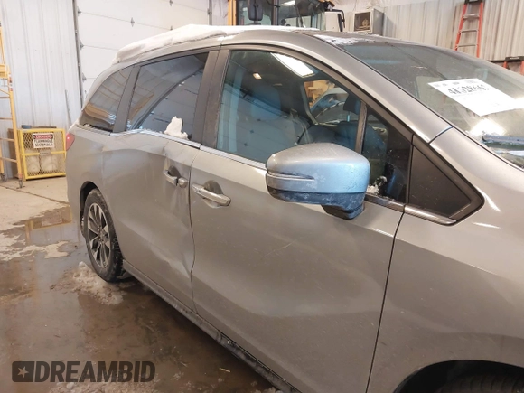 2023 Honda Odyssey EX-L with VIN 5FNRL6H6XPB040933, listed as a IAAI auction lot 41628662 with 29,256 mi miles. Bid and sale history available at carsss.com. Image 6.